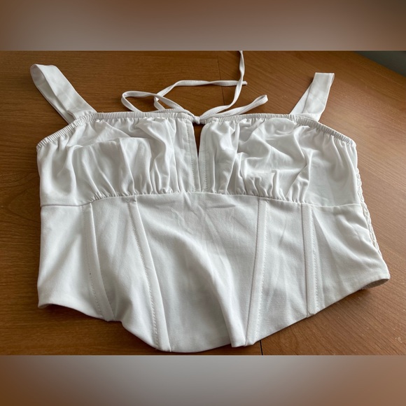 Kendall & Kylie Corset Tank - Picture 4 of 6